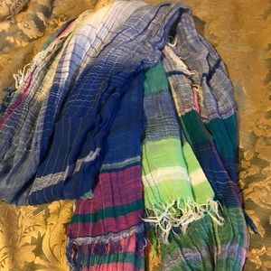 American eagle scarve